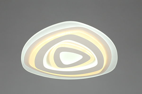 Потолочная люстра Clanezzo OML-07107-164