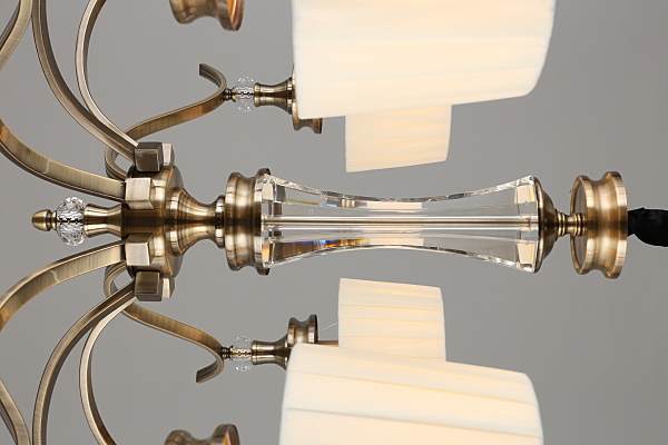 Подвесная люстра Arosio OML-88413-08