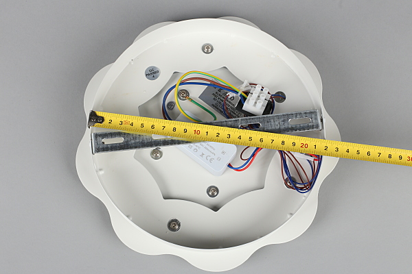 Настенный светильник Varedo OML-07901-26