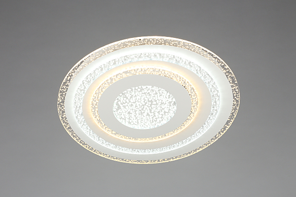 Потолочная люстра Tessera OML-08107-152