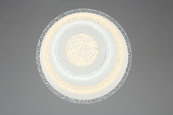 Потолочная люстра Tessera OML-08107-152