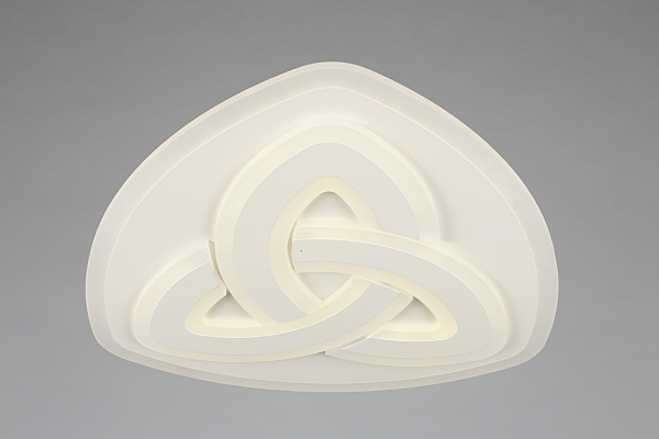 Потолочная люстра Loreto OML-09107-144