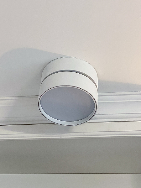Накладной светильник Lenno OML-101309-18
