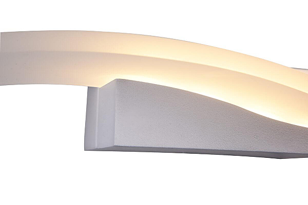Настенный светильник Taramo VL8201W21