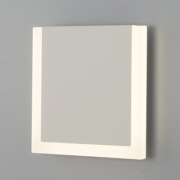 Настенный светильник Radiant 40146/1 LED белый 10W