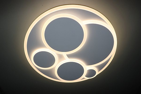 Потолочная люстра LED 81012/5C