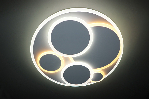 Потолочная люстра LED 81012/5C
