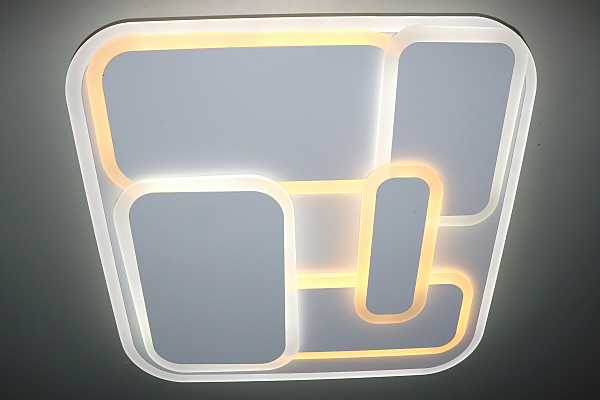 Потолочная люстра LED 81012/6C