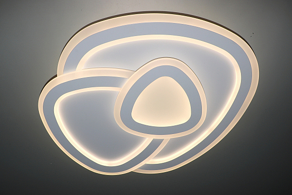Потолочная люстра LED 81016/5C