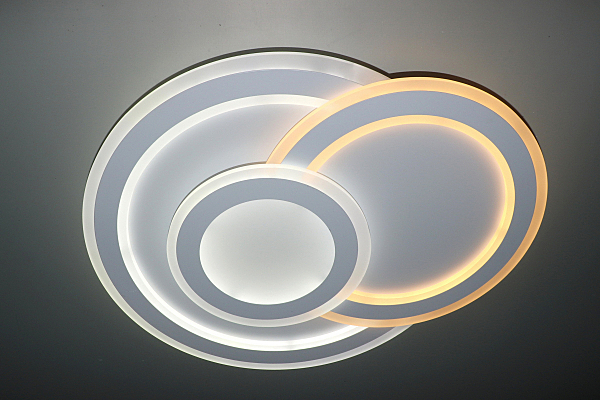 Потолочная люстра LED 81016/8C