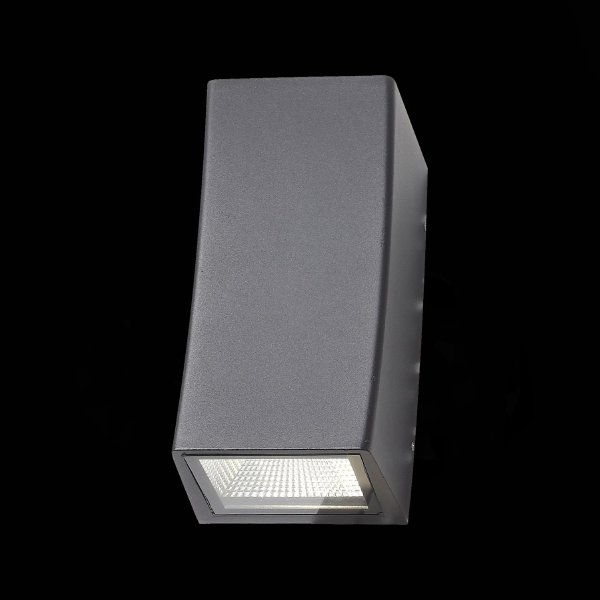 Уличный настенный светильник ST Luce SL088.421.02