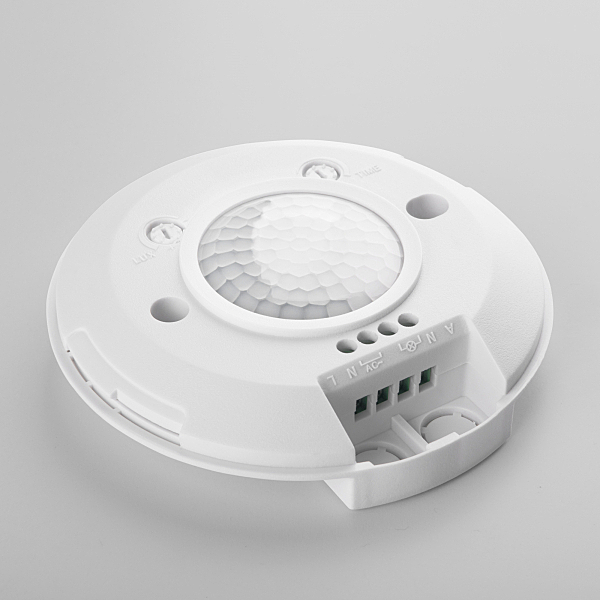 Датчик движения SNS-M-11 SNS-M-11 6m 2,2-4m 2000W IP20 360 Белый