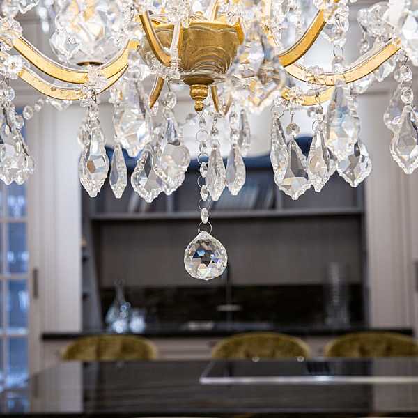 Подвесная люстра Rococo L27912.90