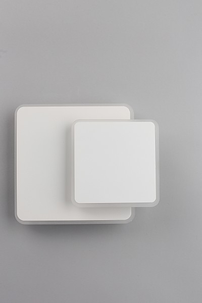 Настенный светильник Milanese OML-01801-15