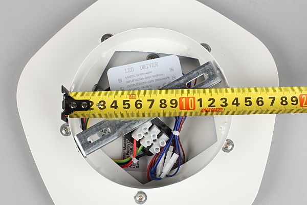 Потолочная люстра Avola OML-07701-30