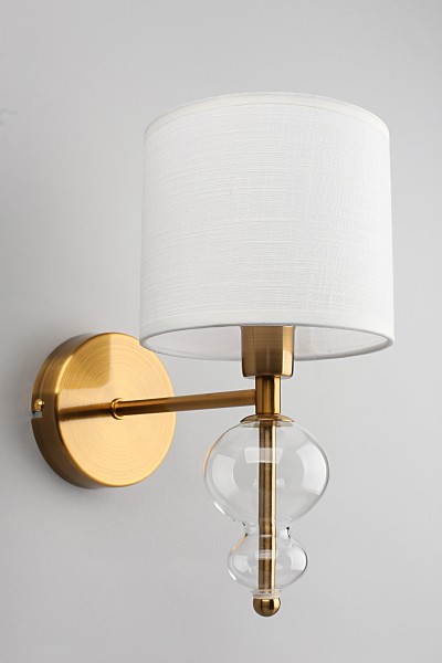 Настенное бра Amelia OML-56701-01