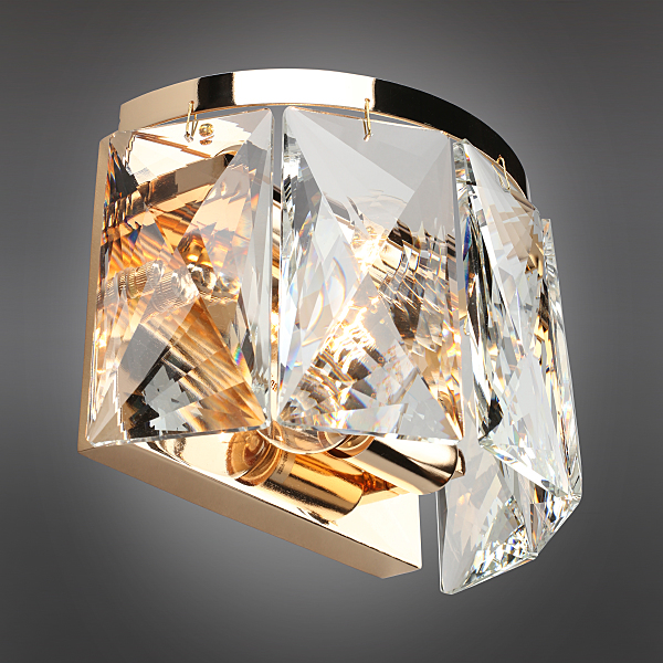 Настенное бра Volpedo OML-72901-02