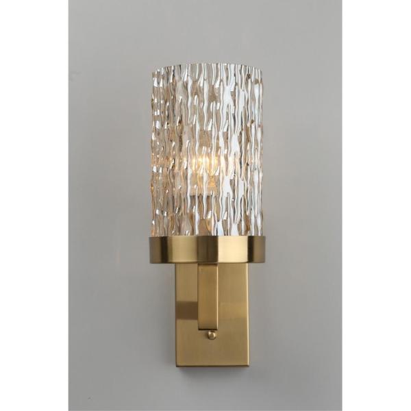 Настенное бра Maiera OML-84711-01