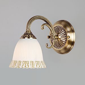 Настенное бра Campina 60107/1 античная бронза