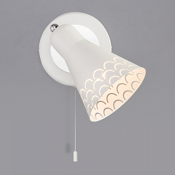 Настенное бра Trina 70100/1 белый