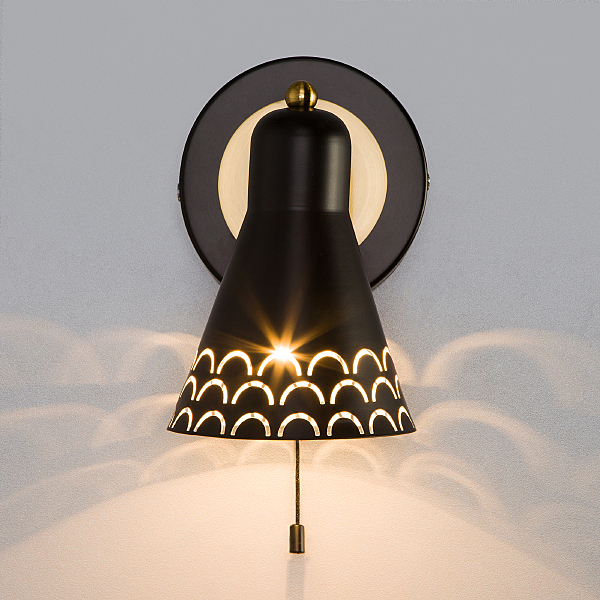 Настенное бра Trina 70100/1 черный