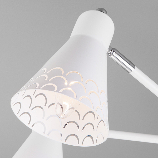 Потолочная люстра Trina 70100/8 белый