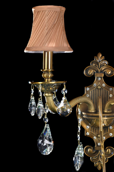 Настенное бра Lussinare LDW 9236-2