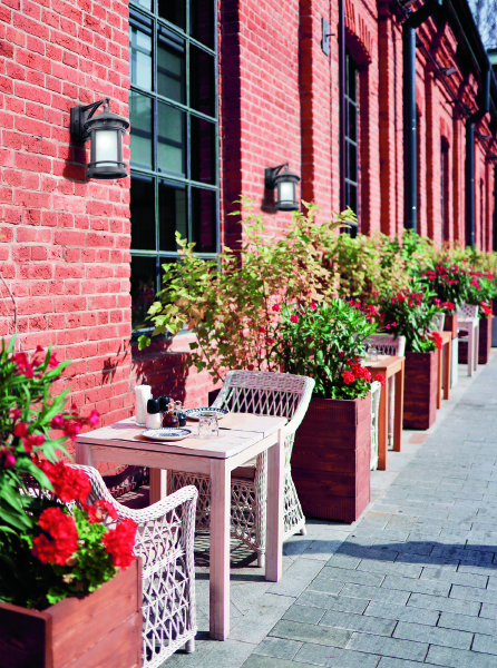 Уличный настенный светильник Salamanca O031WL-01BR