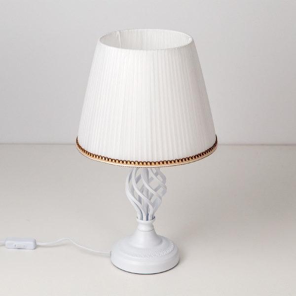 Настольная лампа Вена CL402800