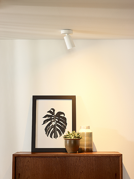 Светильник спот Xyrus 23954/06/31