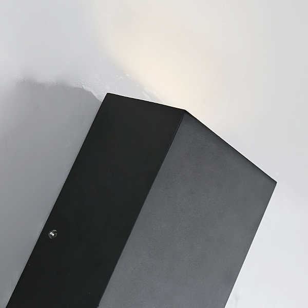 Уличный настенный светильник Lenis 2681-2W