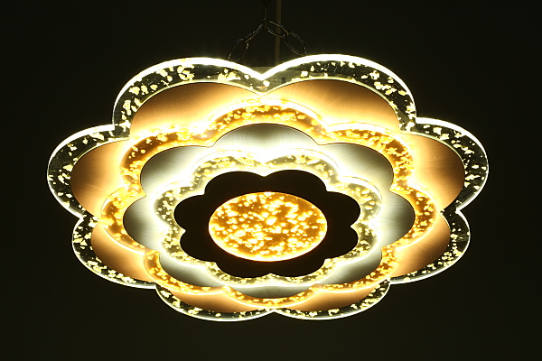 Потолочная люстра Vittuone OML-08707-130