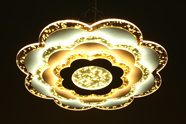 Потолочная люстра Vittuone OML-08707-130