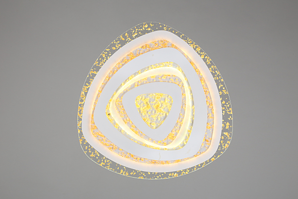 Потолочная люстра Vittuone OML-08717-146