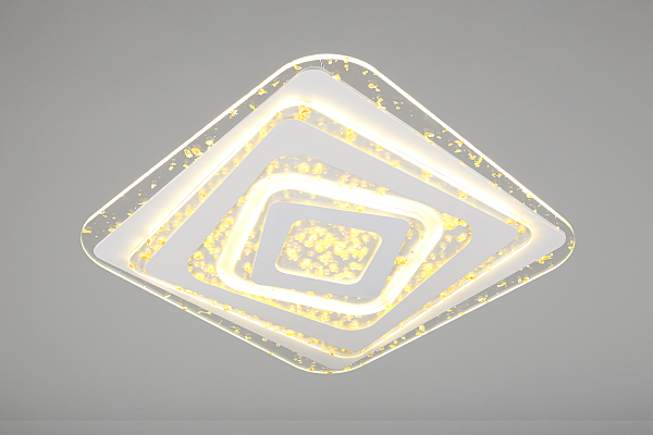 Потолочная люстра Vittuone OML-08737-182