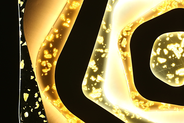 Потолочная люстра Vittuone OML-08747-158