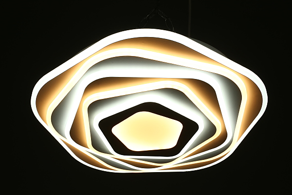 Потолочная люстра Longa OML-09407-211