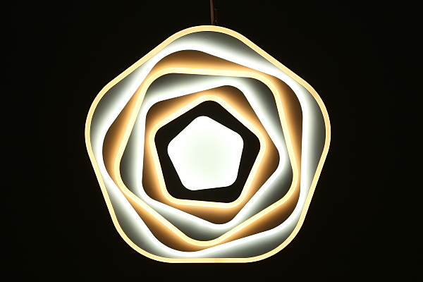 Потолочная люстра Longa OML-09407-211