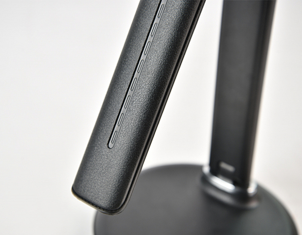 Офисная настольная лампа Desk DE521