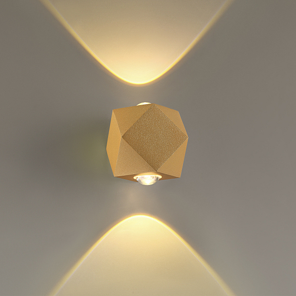 Уличный настенный светильник Diamanta 4220/4WL