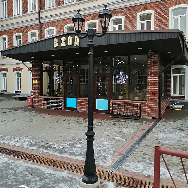 Столб фонарный уличный Rut E26.202.R20.AXF1R