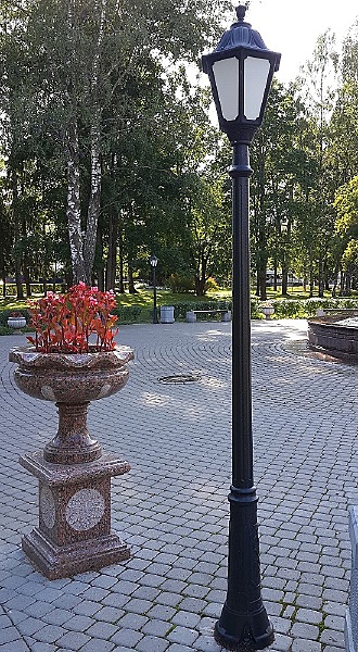 Столб фонарный уличный Noemi E35.157.000.AYH27