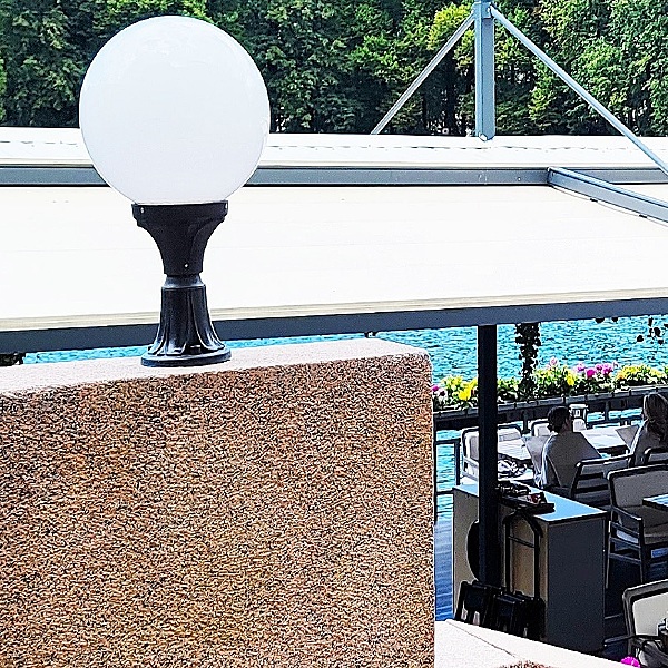 Уличный наземный светильник Globe 400 G40.113.000.AYE27