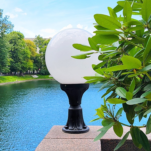 Уличный наземный светильник Globe 400 G40.113.000.AYE27