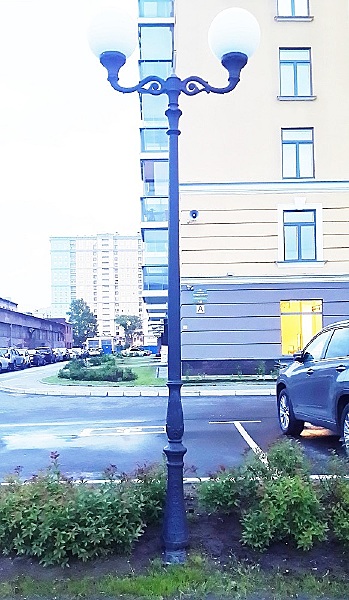 Столб фонарный уличный Globe 400 G40.208.M20.AYE27