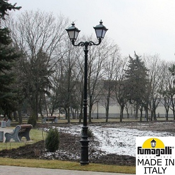 Консольный уличный светильник Столб Классический 000.228.000.A0