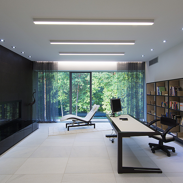 Настенный светильник Grand Линейный светодиодный накладной односторонний светильник 103см 20W 3000K матовое серебро (101-100-30