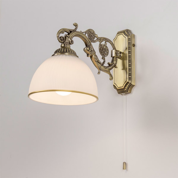 Настенное бра Адриана CL405413