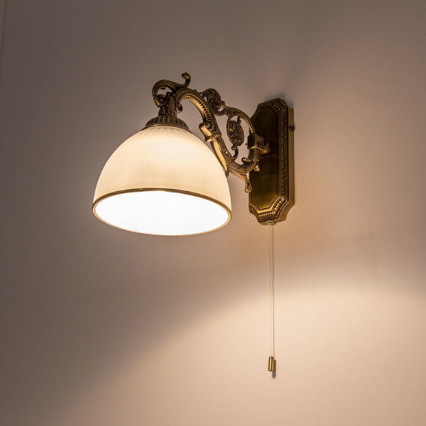 Настенное бра Адриана CL405413