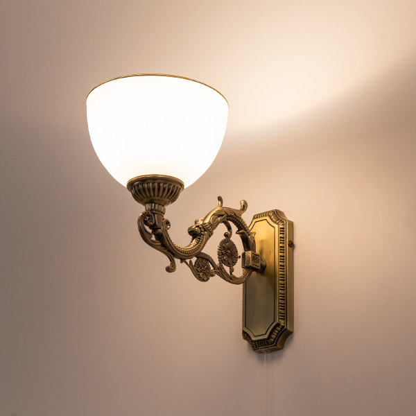 Настенное бра Адриана CL405413